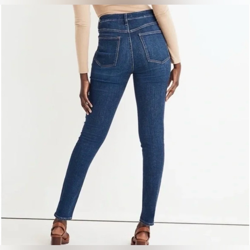 Madewell Curvy High Rise Blue Jeans Size 29 - Picture 2 of 8